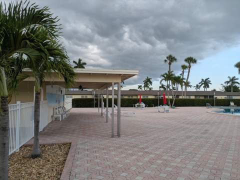 2771 Ashley Drive #J, West Palm Beach FL - photo 11 of 13