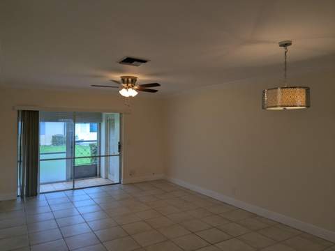 2771 Ashley Drive #J, West Palm Beach FL - photo 8 of 13