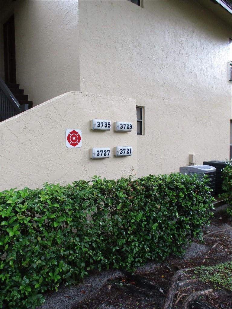 2 bedroom Condominium at 3721 Cocoplum Circle, Karanda Village Iii-A Condo, Coconut Creek — photo 2