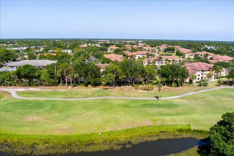 2 bedroom Condominium at 151 SW Palm Drive #106, THE CLUB AT ST LUCIE WEST, A CONDOMINIUM, Port St. Lucie — photo 3