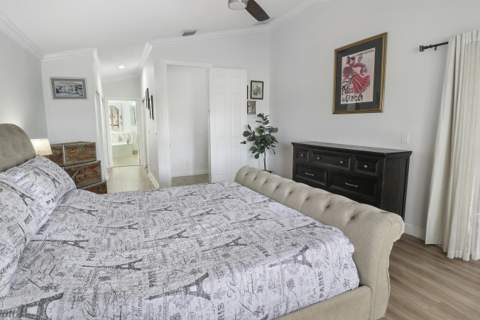 5671 S Fountains Drive, Lake Worth FL - photo 12 of 27