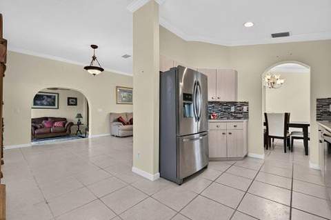 5111 Marla Drive, Boynton Beach FL - photo 13 of 30