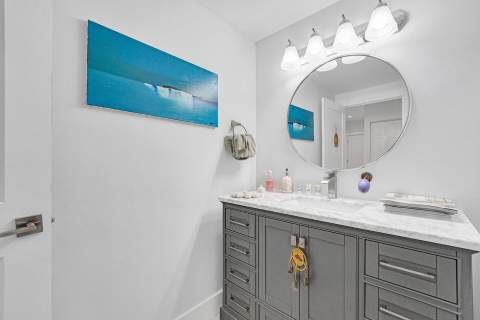21 Marlwood Lane, Palm Beach Gardens FL - photo 13 of 69