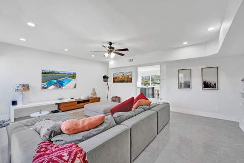 21 Marlwood Lane, Palm Beach Gardens FL - photo 23 of 69