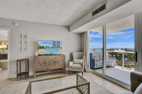 2715 N Ocean Boulevard #6C, Fort Lauderdale FL - photo 6 of 37