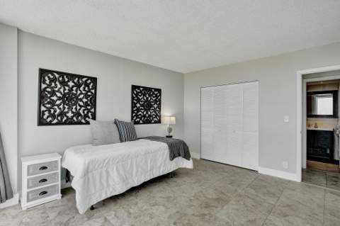 2715 N Ocean Boulevard #6C, Fort Lauderdale FL - photo 20 of 37