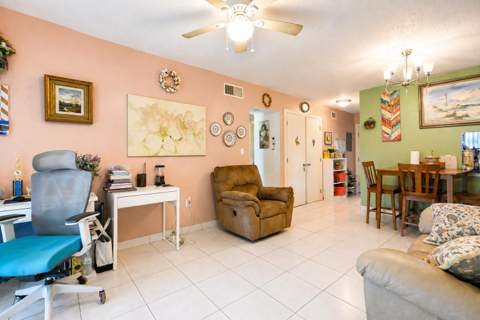 6120 Forest Hill Boulevard #111, West Palm Beach FL - photo 9 of 26