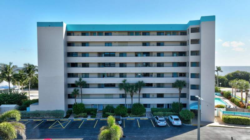 2 bedroom Condominium at 355 S Ocean Drive #P-806, Avalon Beach Club, A Condominium, Fort Pierce — photo 5