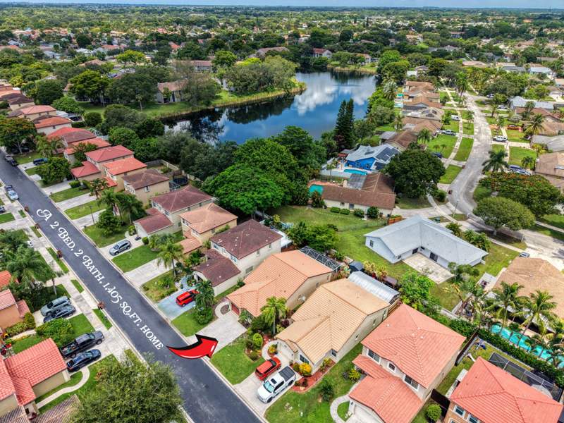 3 bedroom Single Family Residence at 4255 NW 1st Drive, Hammocks At Riverglen, Deerfield Beach — photo 4