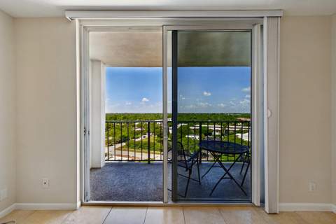 1800 N Andrews Avenue #12G, Fort Lauderdale FL - photo 13 of 60
