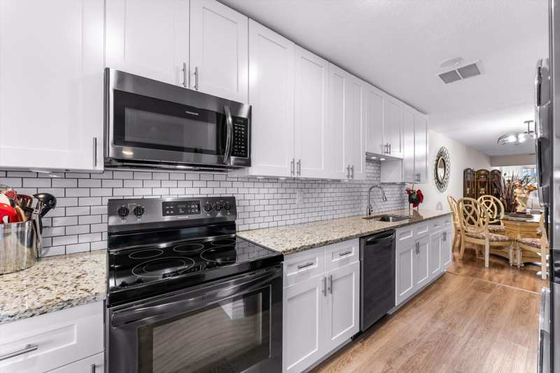 2 bedroom Condominium at 1241 NW 18th Avenue #102, Pines Of Delray North Condo, Delray Beach — photo 1