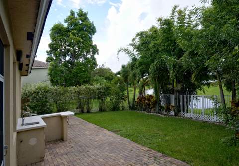 873 Gazetta Way, West Palm Beach FL - photo 13 of 14