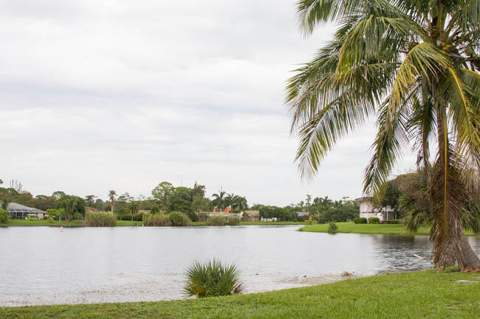 149 West Court, Royal Palm Beach FL - photo 11 of 11