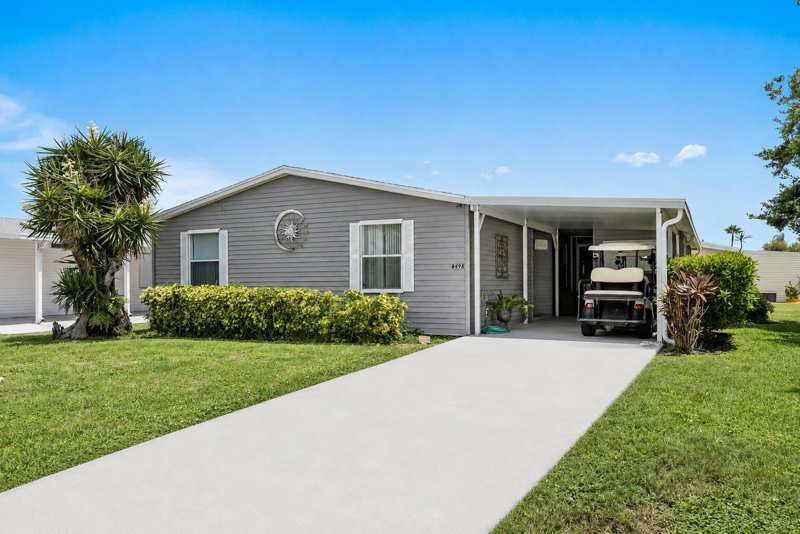 3 bedroom Manufactured Home at 8498 Lavender Court, Savanna Club Plat III, Port St. Lucie — photo 1