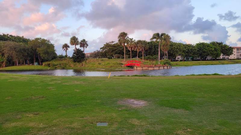 2 bedroom Condominium at 4401 MARTINIQUE Court #D4, WYNMOOR , Coconut Creek — photo 4
