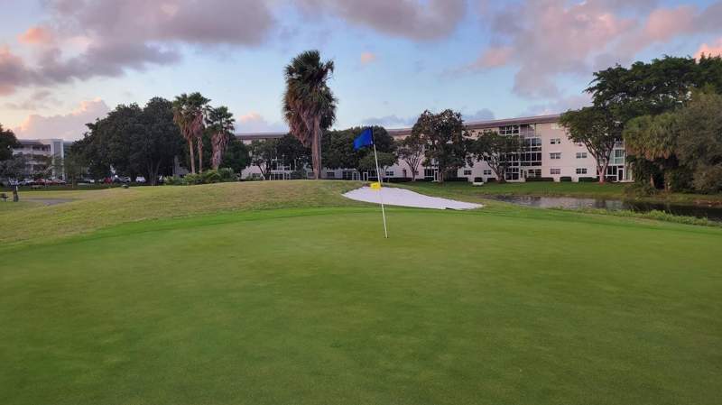 2 bedroom Condominium at 4401 MARTINIQUE Court #D4, WYNMOOR , Coconut Creek — photo 5