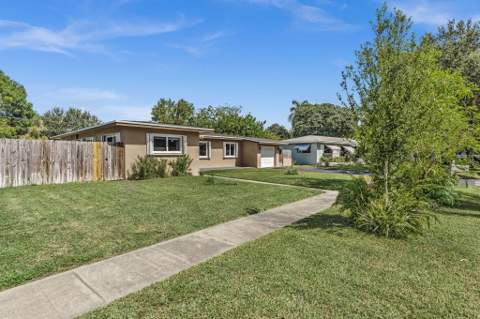 721 Fairway Drive, Plantation FL - photo 6 of 51