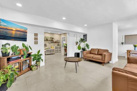 721 Fairway Drive, Plantation FL - photo 19 of 51