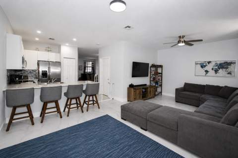 5437 NW 27th Court, Margate FL - photo 13 of 51