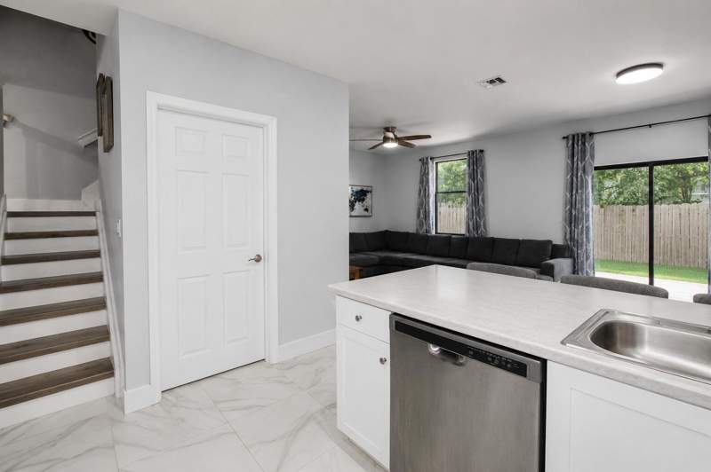 3 bedroom Townhouse at 5437 NW 27th Court, Celebration Pointe, Margate — photo 5