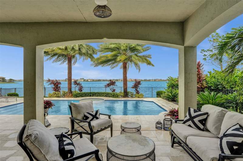 4 bedroom Single Family Residence at 9749 Blue Isle #BAY, MiraLago, Parkland — photo 2