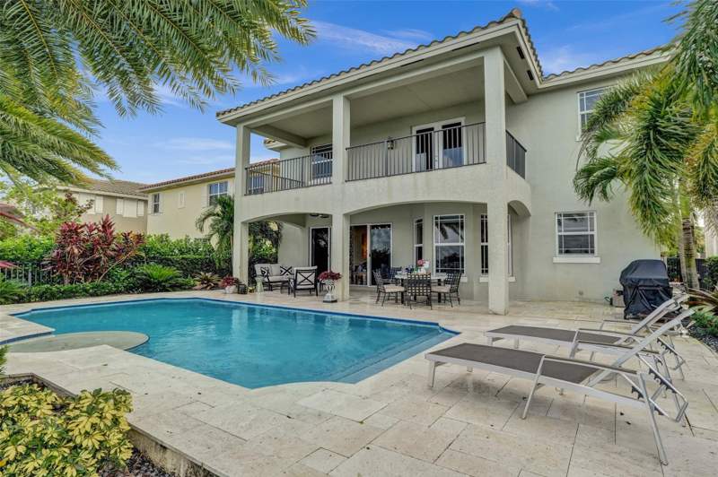4 bedroom Single Family Residence at 9749 Blue Isle #BAY, MiraLago, Parkland — photo 3