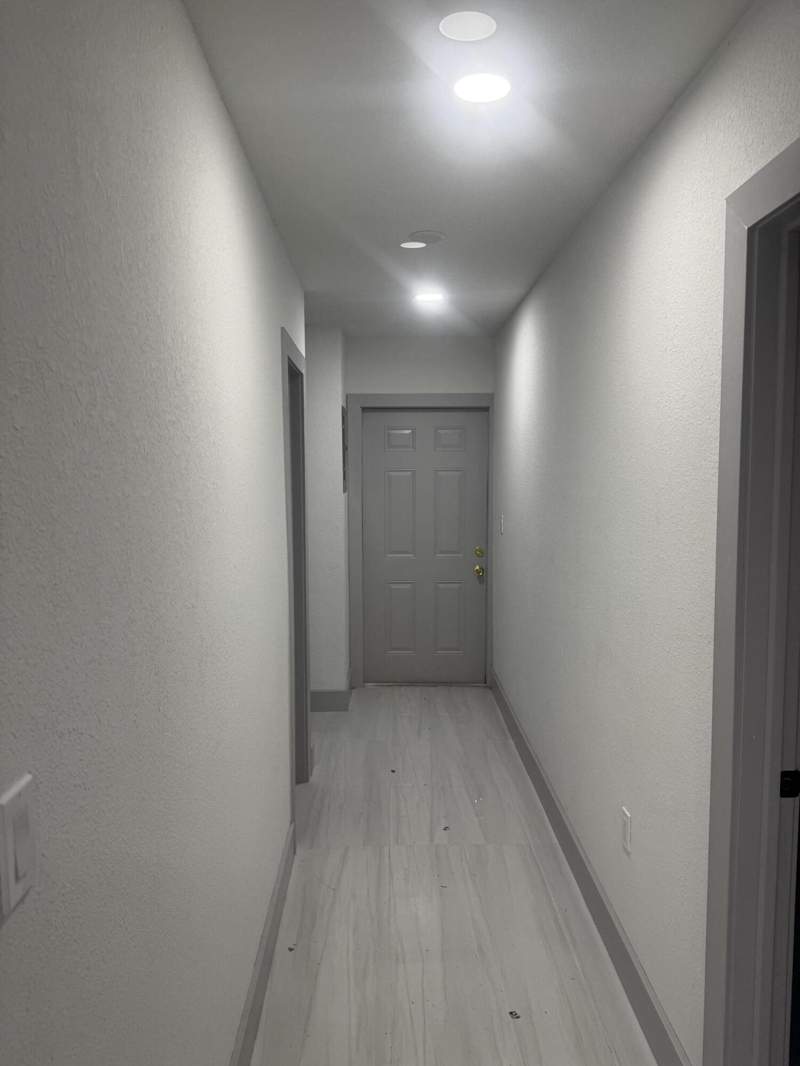 4 bedroom Single Family Residence at 405 N E Street, LAKE WORTH TOWN OF, Lake Worth — photo 3