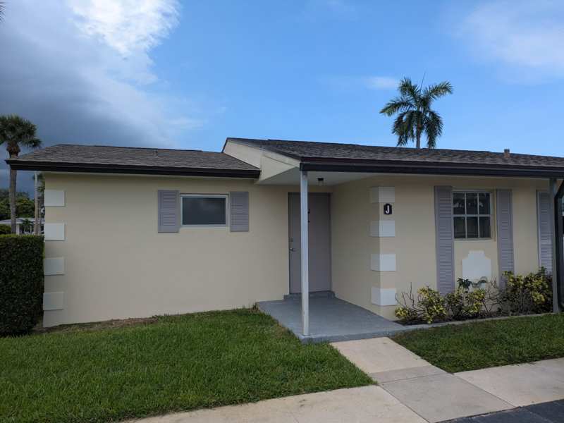 1 bedroom Villa at 2771 Ashley Drive #J, Cresthaven Villas No 2 Decl In, West Palm Beach — photo 1