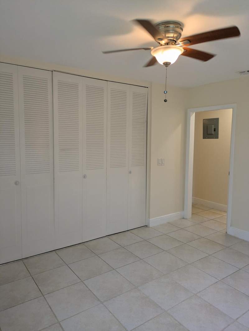 1 bedroom Villa at 2771 Ashley Drive #J, Cresthaven Villas No 2 Decl In, West Palm Beach — photo 5