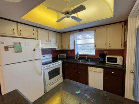 651 Pine Drive #207, Pompano Beach FL - photo 10 of 19