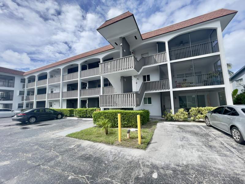 2 bedroom Stock Cooperative at 651 Pine Drive #207, Garden Isles 2 Co-Op, Pompano Beach — photo 2