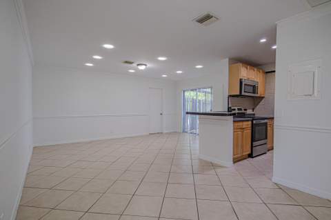 7 Crossings Circle #C, Boynton Beach FL - photo 10 of 25
