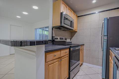 7 Crossings Circle #C, Boynton Beach FL - photo 13 of 25