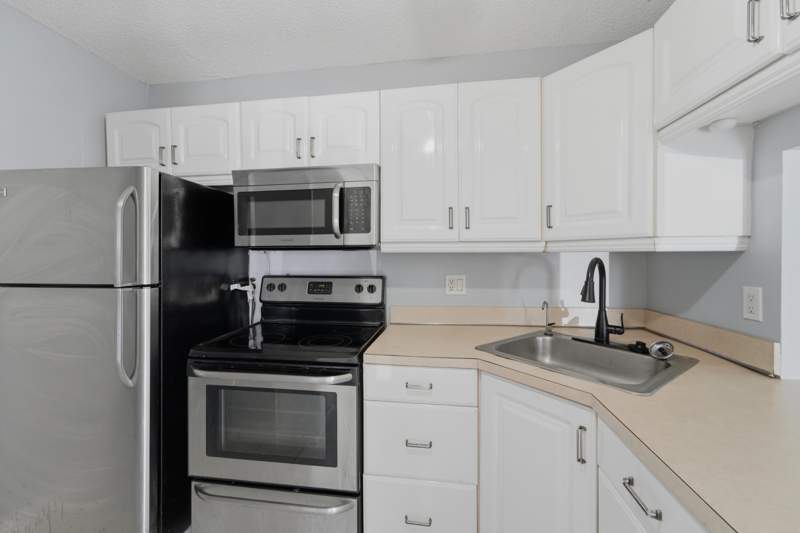 2 bedroom Condominium at 728 Sunny Pine Way #A1, Pine Ridge North I, Greenacres — photo 4