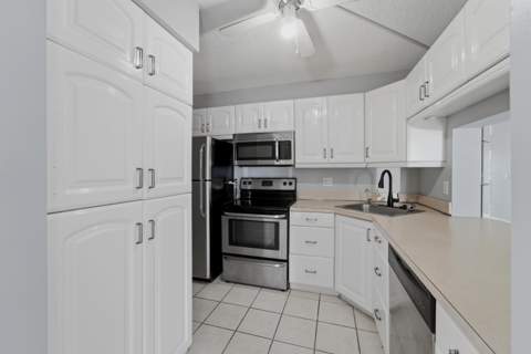 728 Sunny Pine Way #A1, Greenacres FL - photo 6 of 29