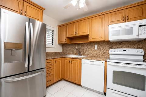 5355 SE Miles Grant Road #114, Stuart FL - photo 7 of 34
