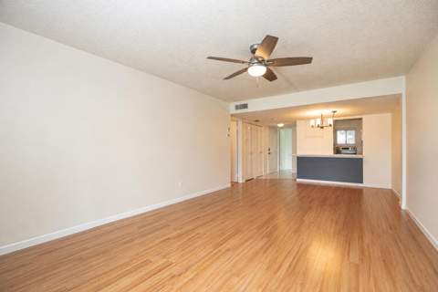 5355 SE Miles Grant Road #114, Stuart FL - photo 18 of 34