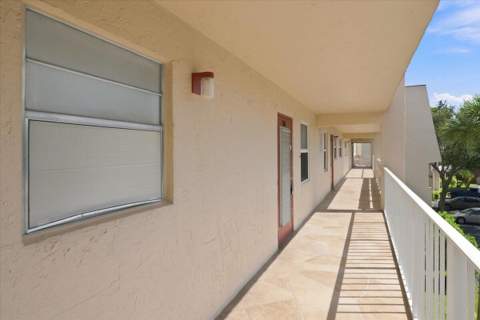 1050 Country Club Drive #306, Margate FL - photo 8 of 28