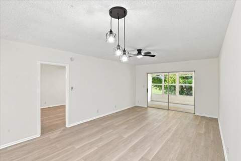 1050 Country Club Drive #306, Margate FL - photo 19 of 28