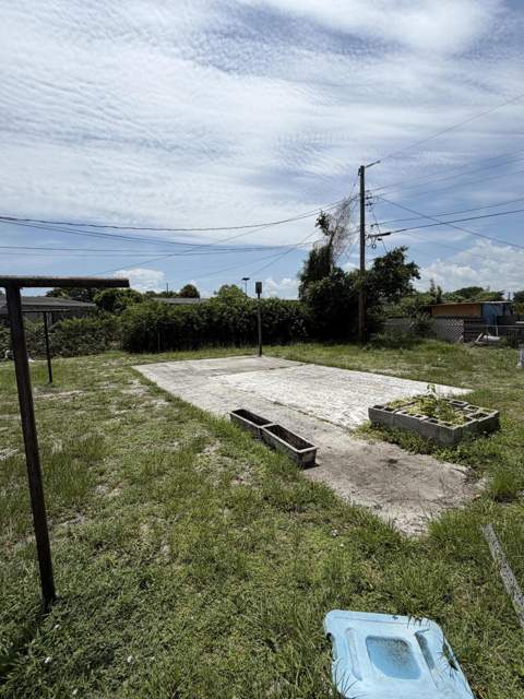 1310 11th Street, West Palm Beach FL - photo 10 of 11