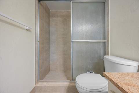 2800 N Ocean Drive #A-8B, Riviera Beach FL - photo 16 of 41