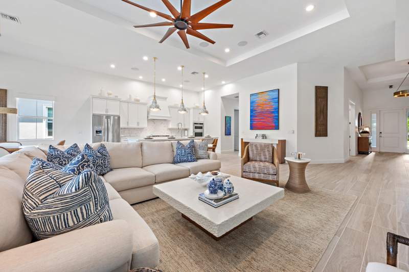 3 bedroom Single Family Residence at 9935 Timber Creek Way, Avenir - Regency, Palm Beach Gardens — photo 5
