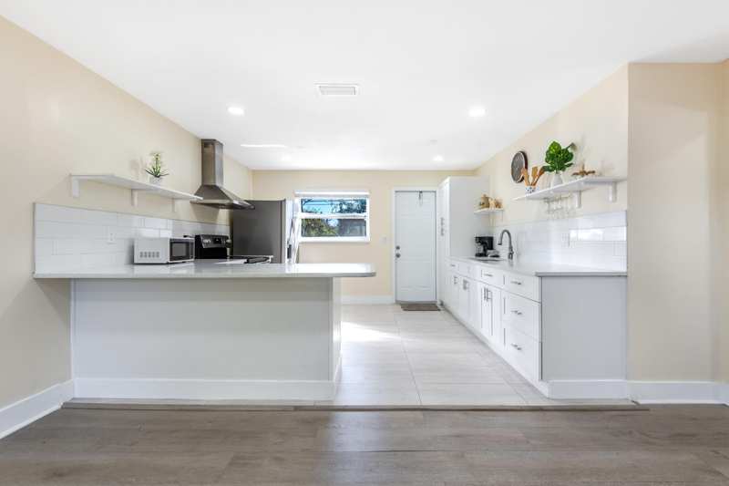 2 bedroom Single Family Residence at 3914 Serubi Avenue, Serubi Court Resub Of Tr 65 In, Palm Springs — photo 1