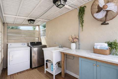 3914 Serubi Avenue, Palm Springs FL - photo 16 of 17