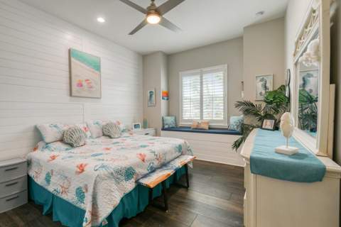 8864 SW Montova Way, Port St. Lucie FL - photo 14 of 96
