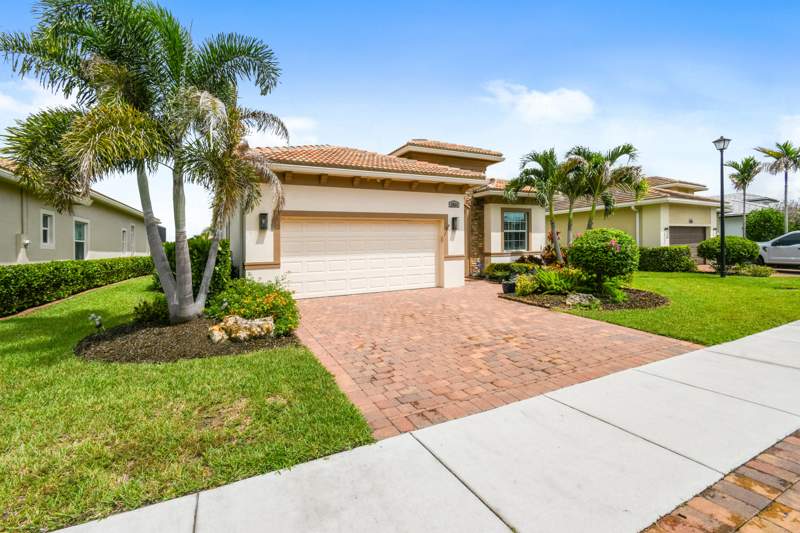 3 bedroom Single Family Residence at 8864 SW Montova Way, Verano South - Pod A - Plat No. 6, Port St. Lucie — photo 4