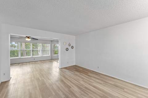 2638 Gately Drive #125, West Palm Beach FL - photo 8 of 27