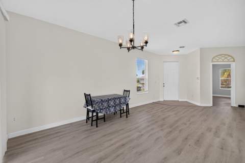9801 SW Glenbrook Drive, Port St. Lucie FL - photo 7 of 41