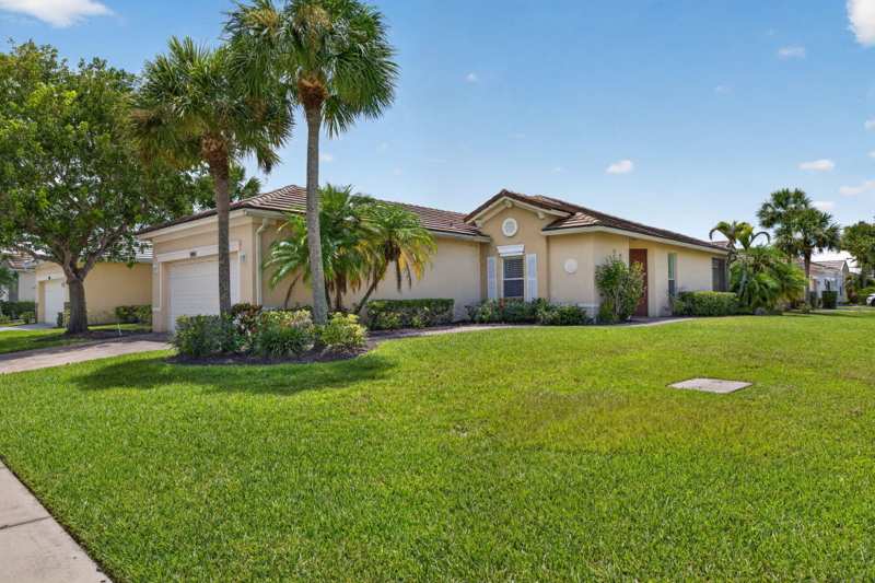 3 bedroom Single Family Residence at 9801 SW Glenbrook Drive, Tradition Plat No 18, Port St. Lucie — photo 1