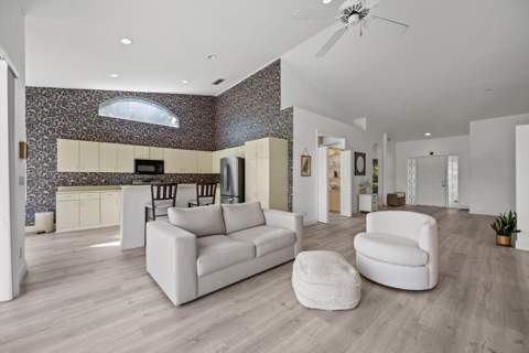 7372 Rockbridge Circle #7372, Lake Worth FL - photo 9 of 38